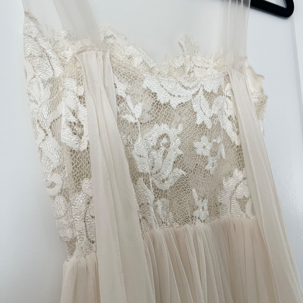Grace Loves Lace Loren Chiffon Ivory Wedding Dress - Picture 10 of 16